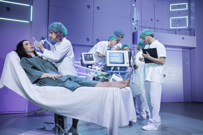 TOOC - DEN ENESTE ENE  2/2026